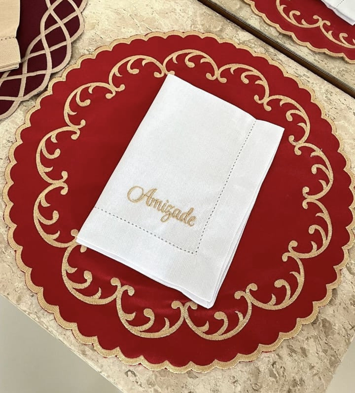 Christmas Table Setting Kit